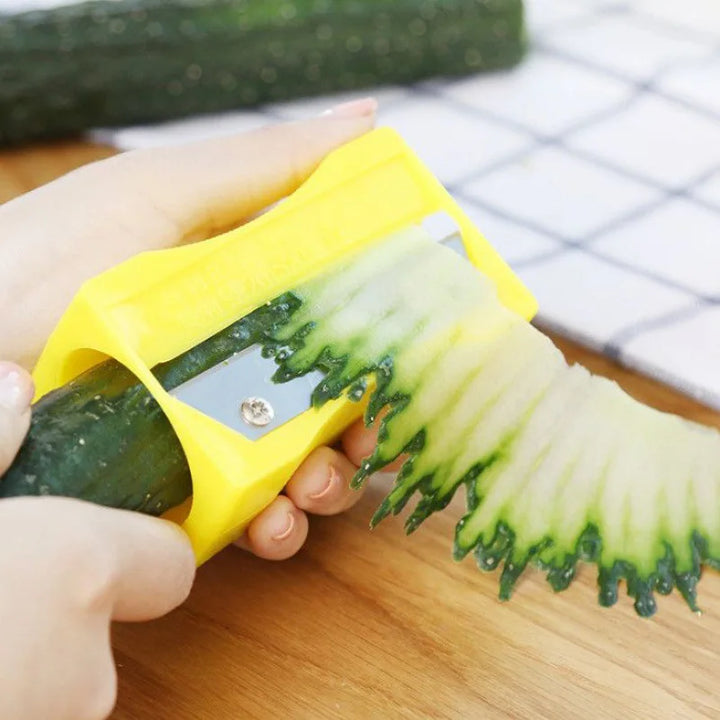 Beauty Tools Cucumber Slicer Knife Fun Carrot Sharpener Peeler With Mirror Spiral Vegetable Peeler Gadget Kitchen Accessories