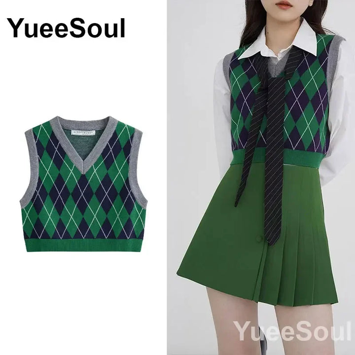 Vintage Knitted Women Sweater Vest American Y2K Aesthetic Sweet Cute 90s Slim Crop Waistcoat 2024 New Plaid Sleeveless Knitwears