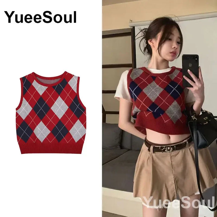 Vintage Knitted Women Sweater Vest American Y2K Aesthetic Sweet Cute 90s Slim Crop Waistcoat 2024 New Plaid Sleeveless Knitwears